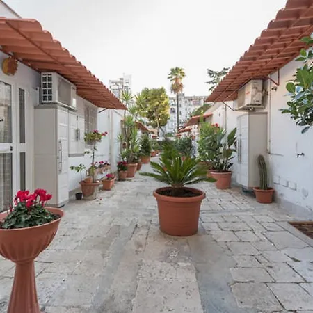Al Cortile Apartment Bari